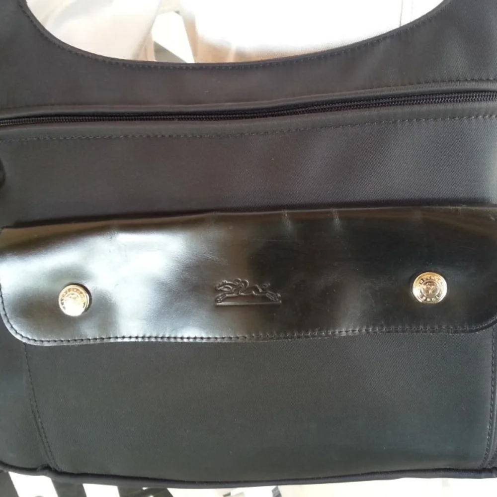 Gorgeous Vintage Longchamp Paris Crossbody bag
